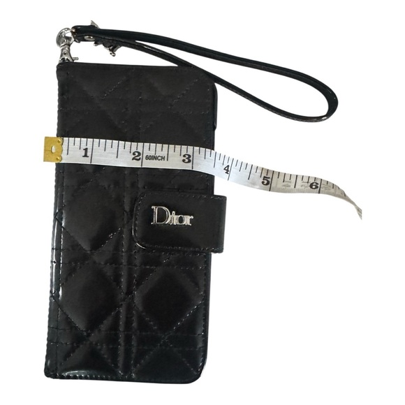 Dior Shiny Black Quilted Phone Case - Picture 15 of 16